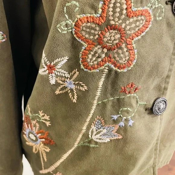 Parsley & Sage Olive Green Embroidered Floral Jacket - Picture 3 of 11